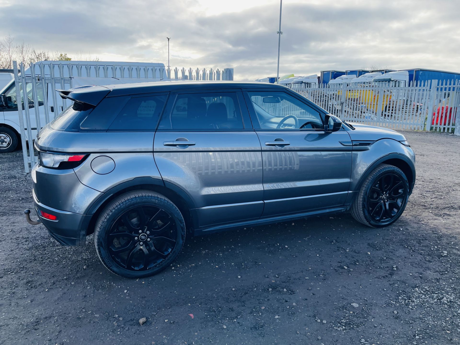 ** ON SALE ** Range Rover Evoque Dynamic 2.2 SD4 Commandshift 2015 '15 Reg' Sat Nav - Black Pack - - Image 12 of 38