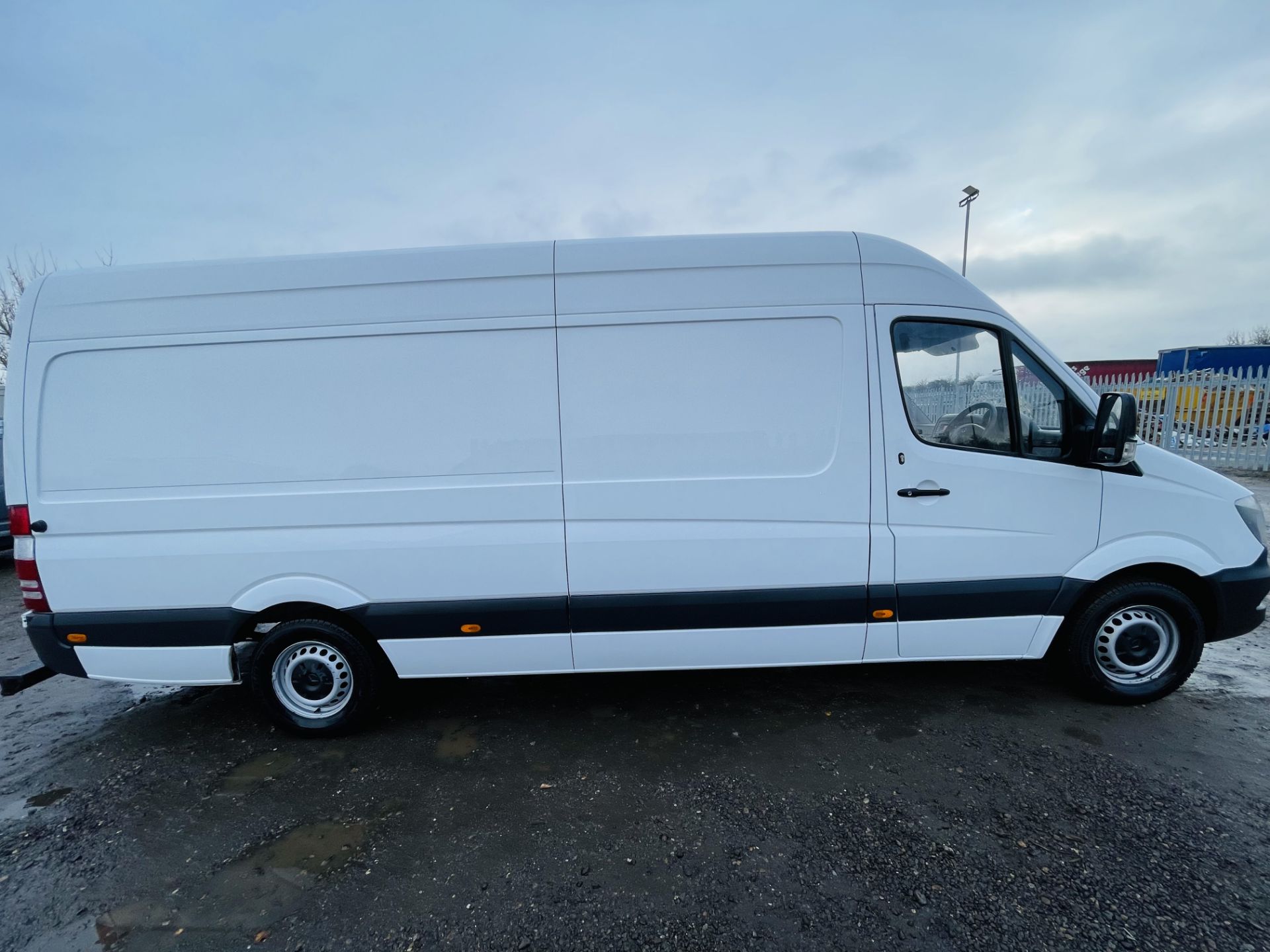 ** ON SALE ** Mercedes Benz Sprinter 2.1 313 CDI L3 H3 2014 '64 Reg' - Cruise Control - Image 18 of 23