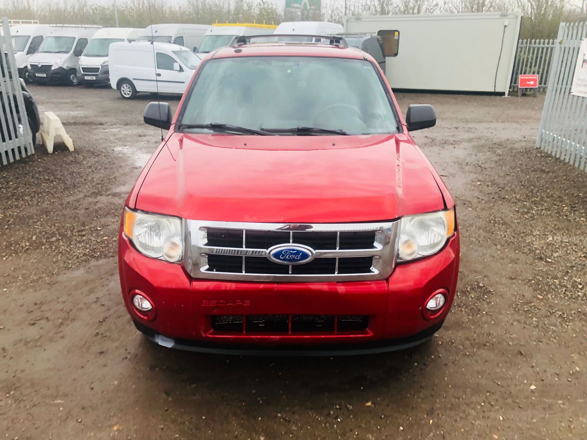 ** ON SALE ** Ford Escape XLT 3.0L V6 ' 2011 Year ' Auto - A/C - Winter Pack - Left hand Drive - Image 3 of 21
