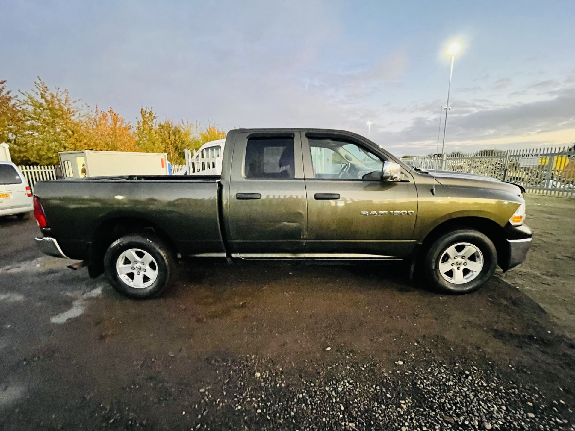 ** ON SALE **Dodge Ram 4.7 V8 1500 ST 4WD ' 2012 Year ' A/C - Cruise Control - 6 Seats Chrome Pack - Image 8 of 27