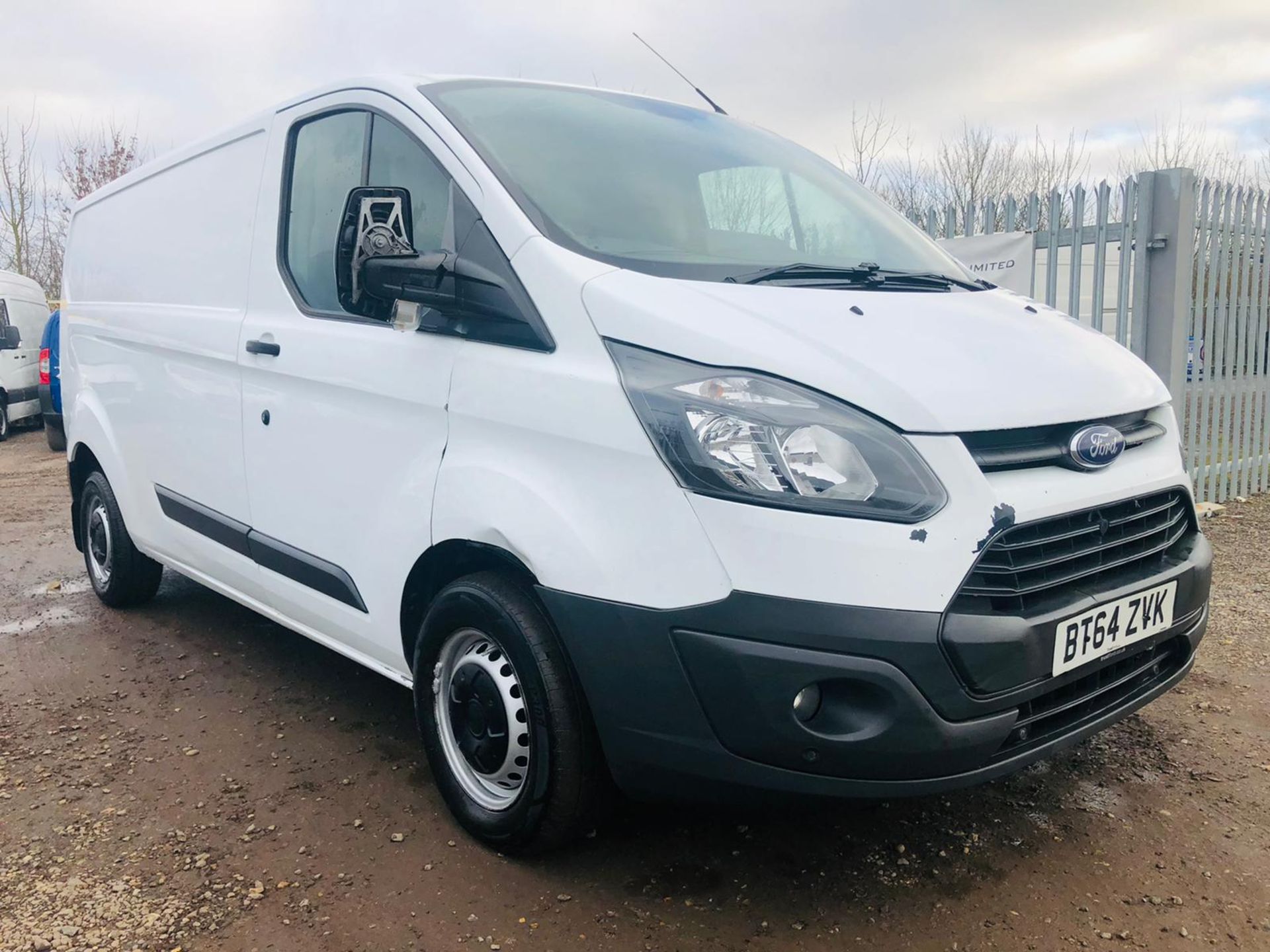 ** ON SALE ** Ford Transit Custom 2.2 TDCI 290 Eco Tech LWB 2015 '64 Reg' - Image 4 of 31