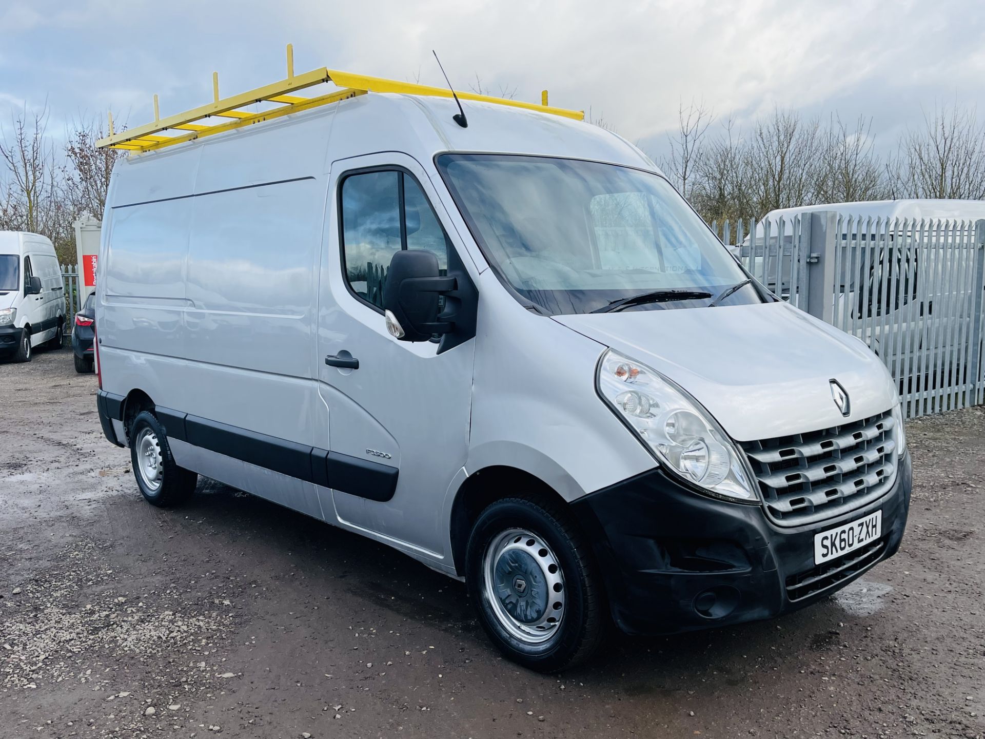 Renault Master 2.3 DCI MM35 L2 H2 2010 '60 Reg' Air Con - Sat Nav - No Vat Save 20%