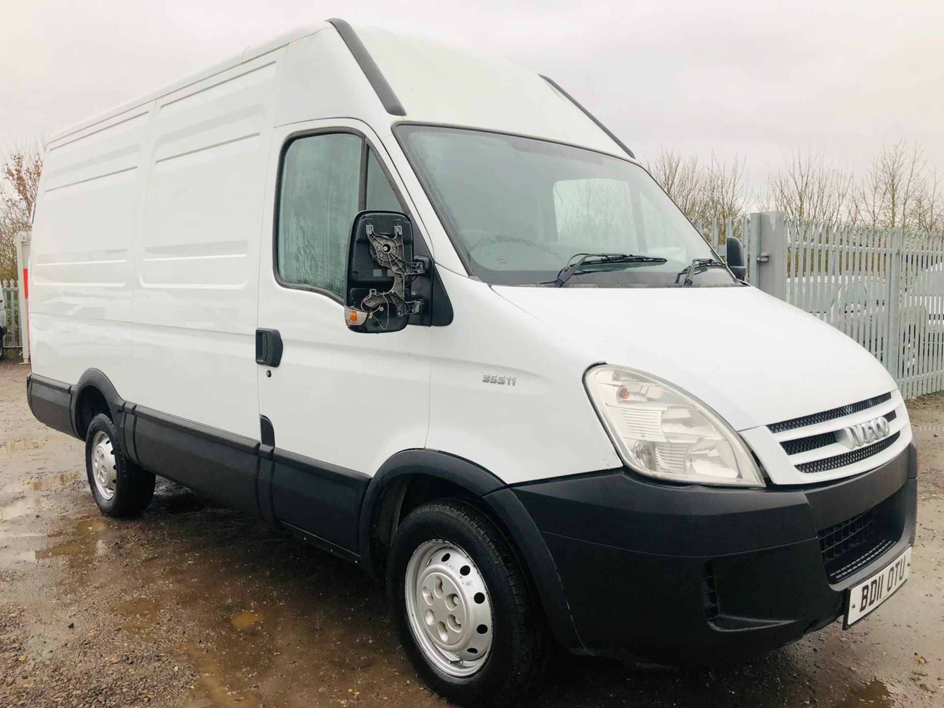 Iveco Daily 35S11 2.3 HPI L2 H3 2011 '11 Reg' - Panel Van - No Vat Save 20% - Image 3 of 23