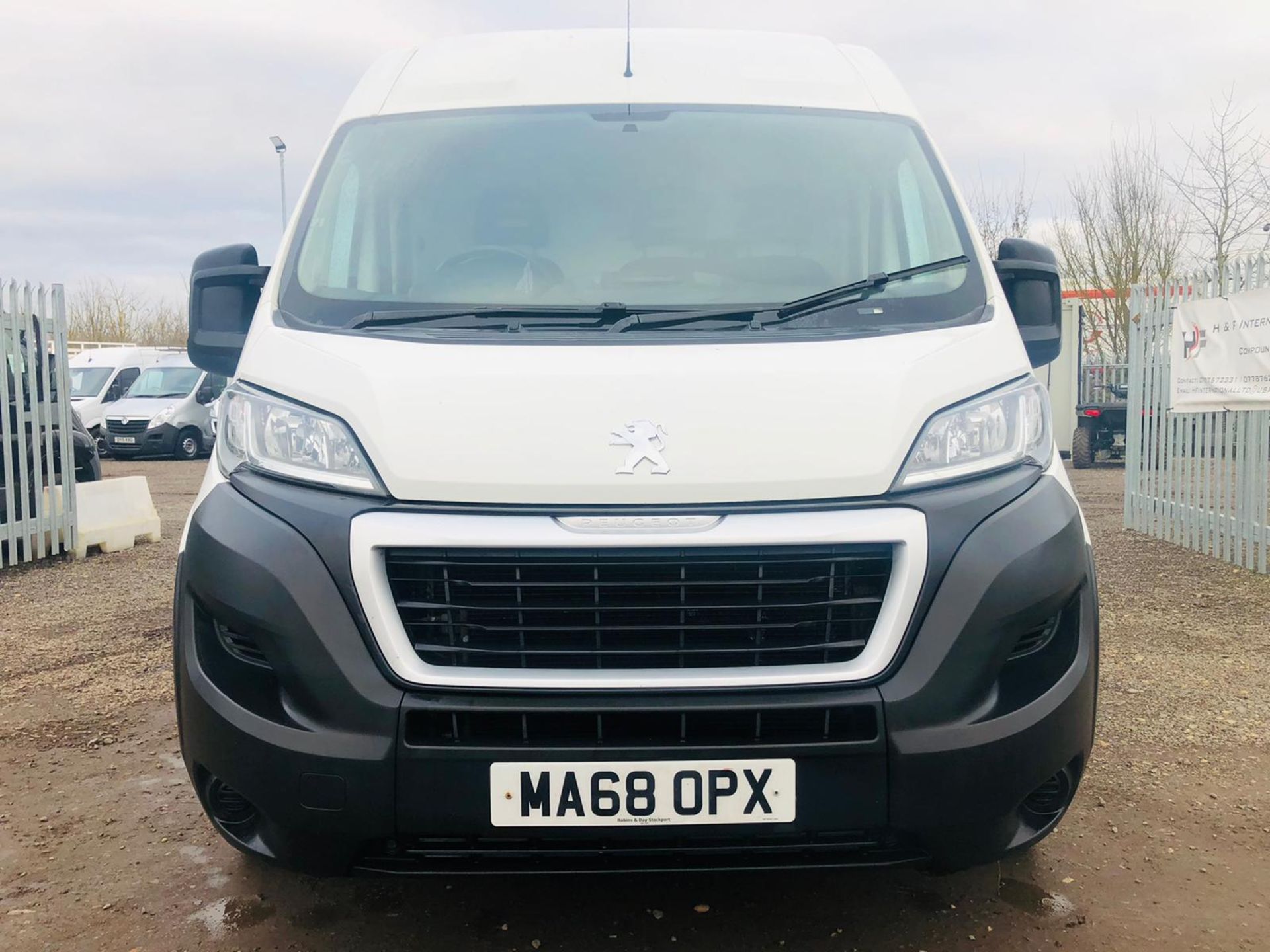 Peugeot Boxer 2.0 BlueHDI 130 335 L3 H2 2018 ' 68 Reg' Euro 6B - ULEZ Compliant - Sat Nav - Air Con - Image 4 of 34