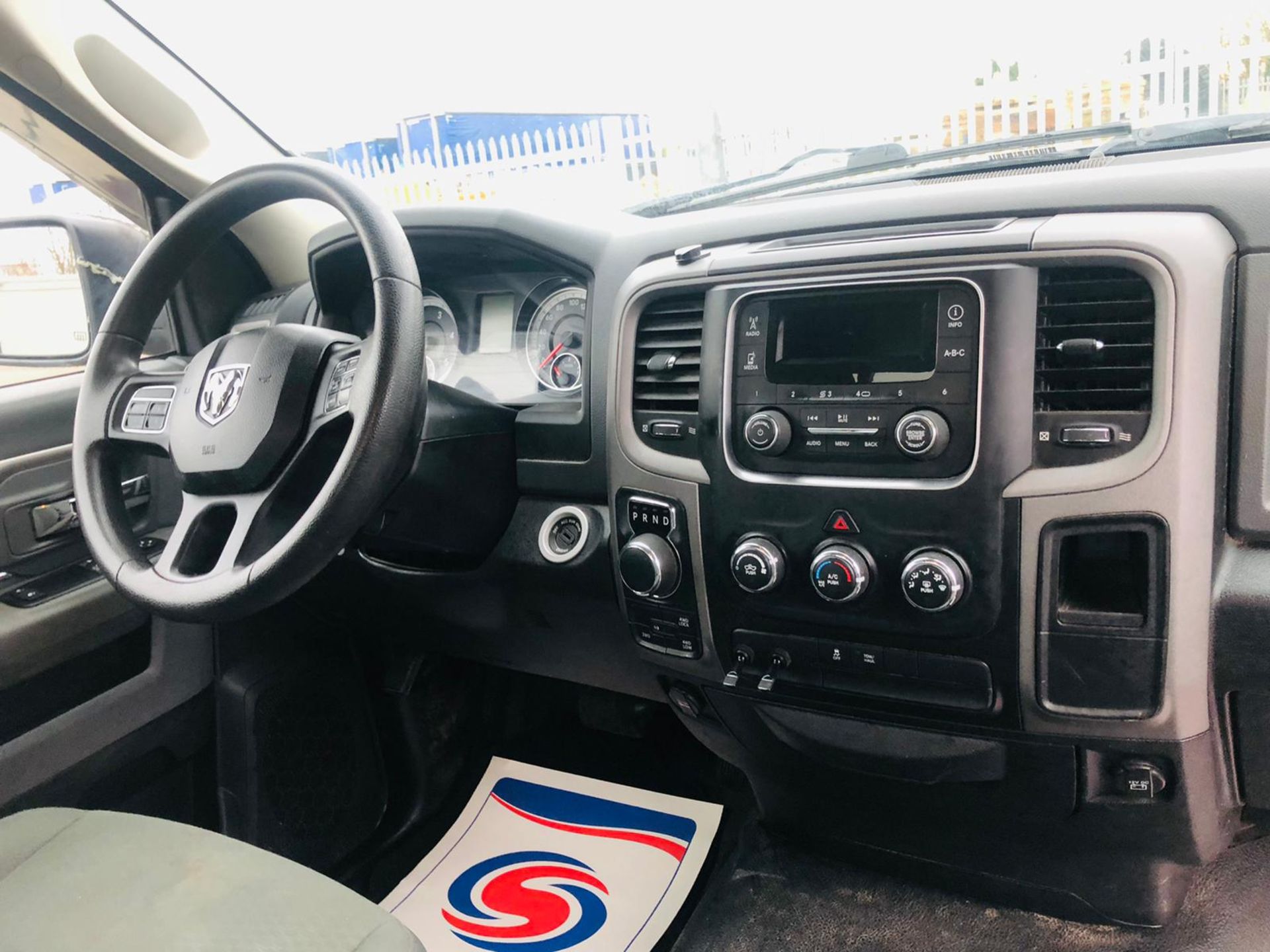 Dodge Ram 1500 3,0L ** Diesel ** Tradesman **4WD ** '2015 Year' - Rare - Single Cab - Auto - A/C - Image 23 of 28