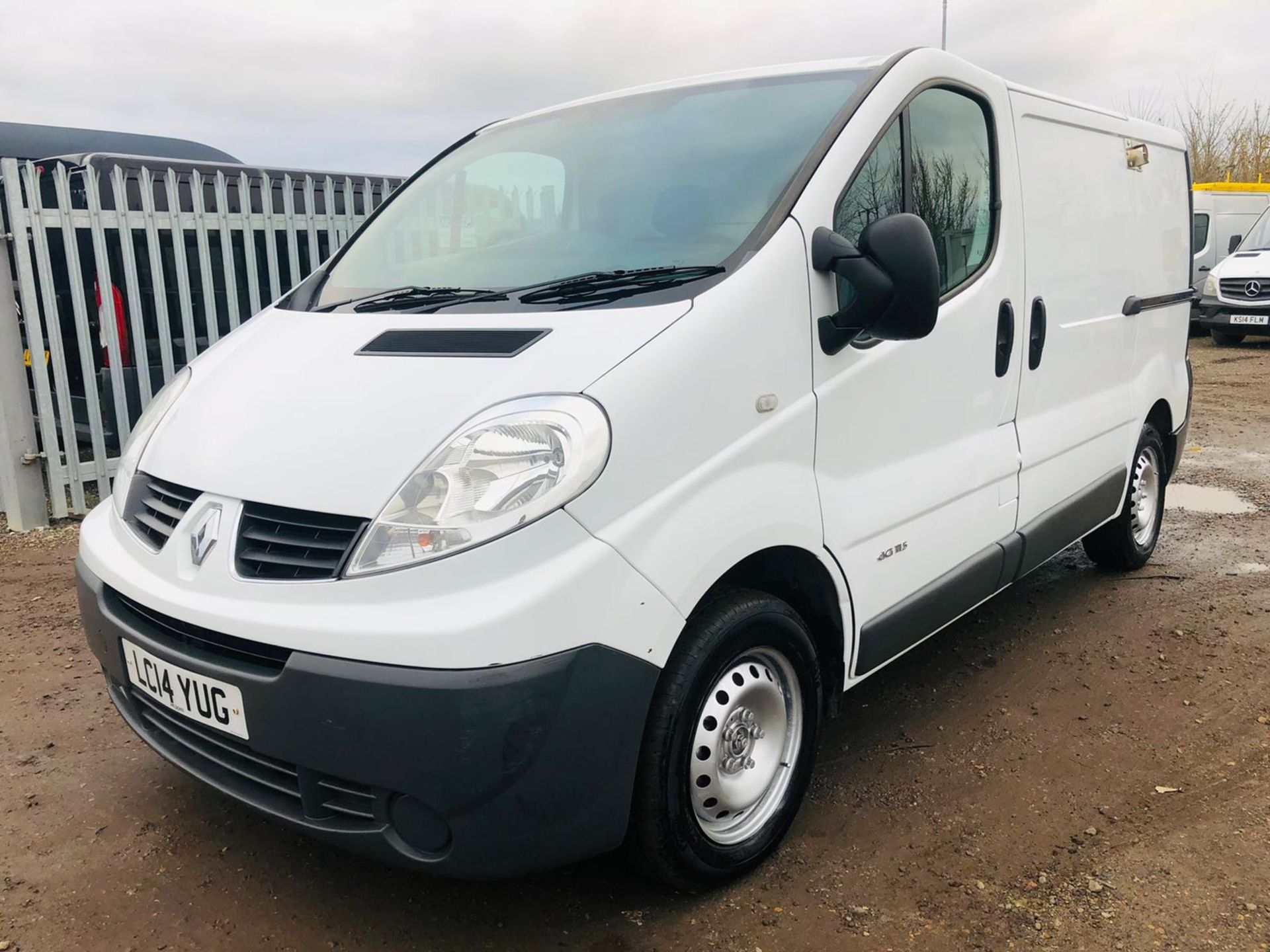 Renault Trafic 2.0 DCI SL27 L1 H1 2014 '14 Reg' Air Con - Image 11 of 31