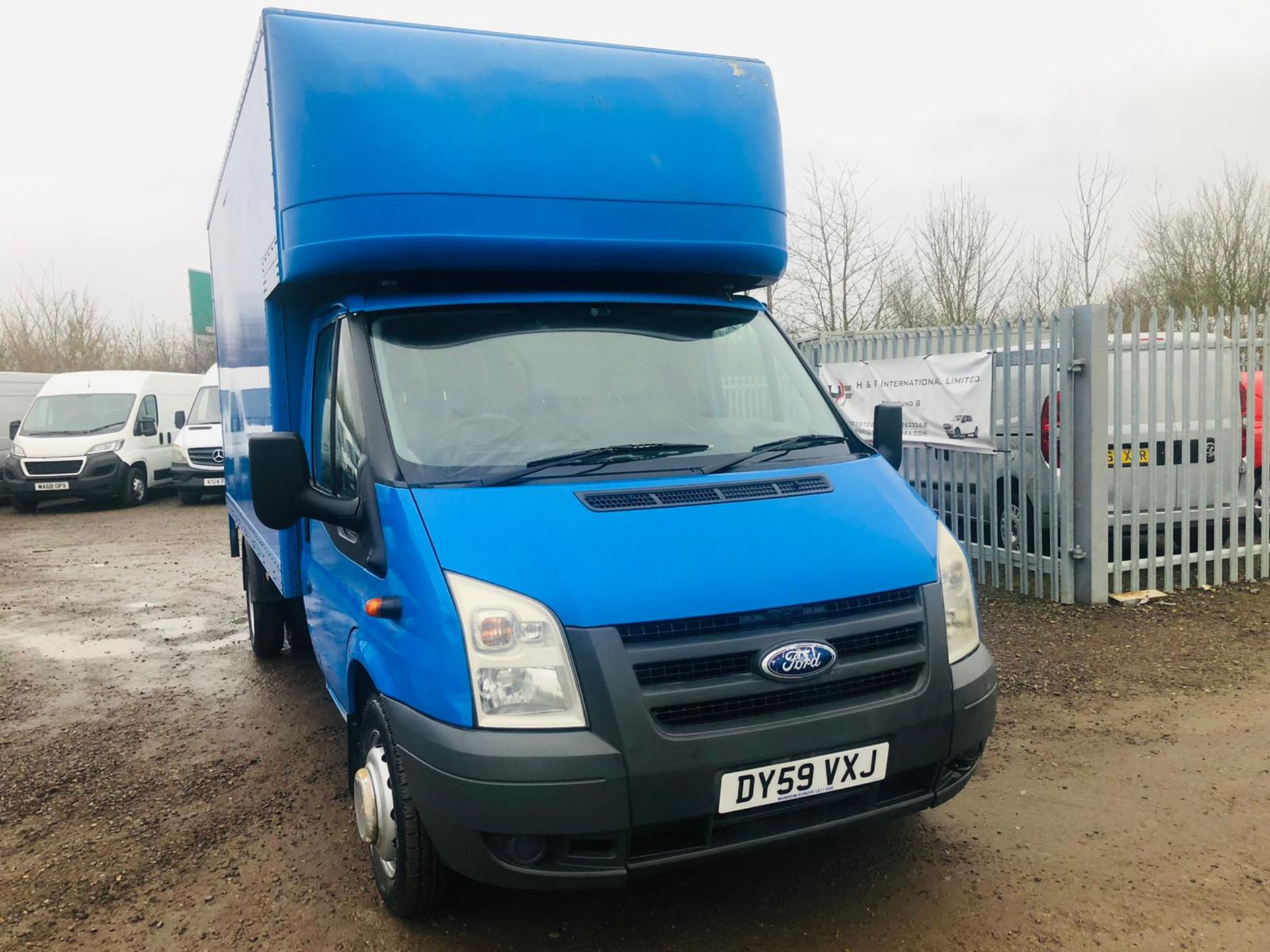 ** ON SALE ** Ford Transit 2.4 TDCI 115 T350L RWD Luton 2009 '59 Reg' ** Low Miles ** Tail-Lift - Image 4 of 26