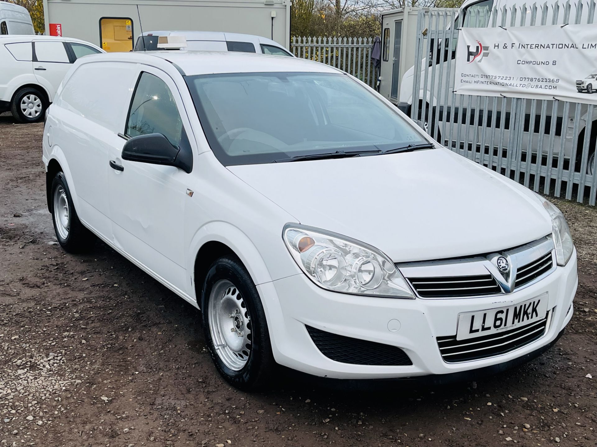 Vauxhall Astra 1.7 CDTI 110 Eco-Flex 2012 '61 Reg' Panel Van - Sat Nav - Image 2 of 19