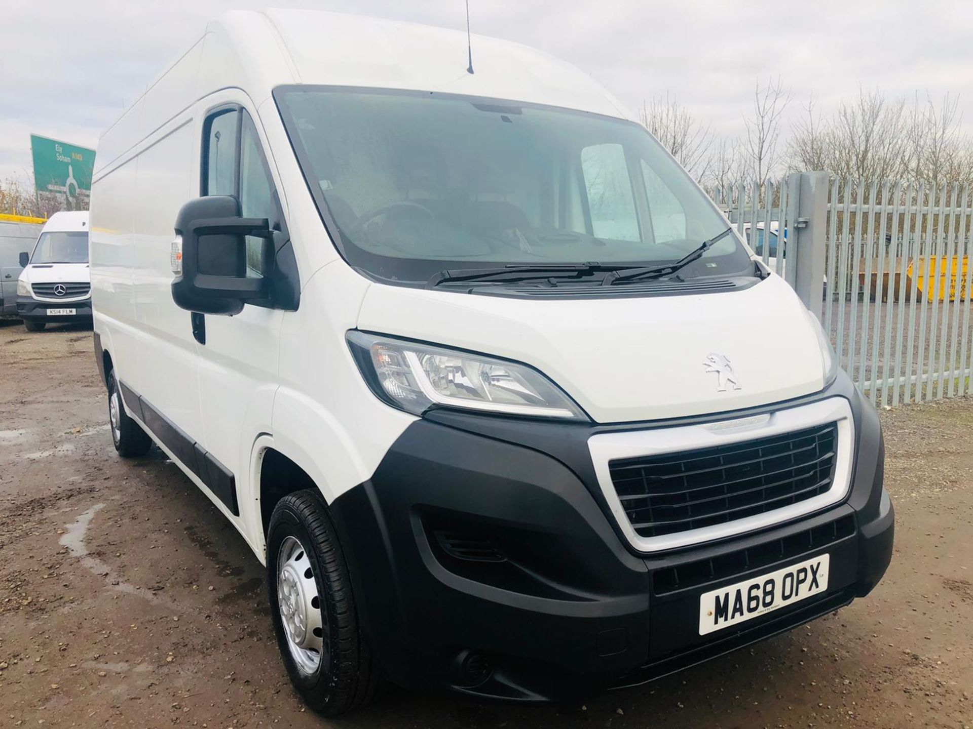 Peugeot Boxer 2.0 BlueHDI 130 335 L3 H2 2018 ' 68 Reg' Euro 6B - ULEZ Compliant - Sat Nav - Air Con - Image 3 of 34