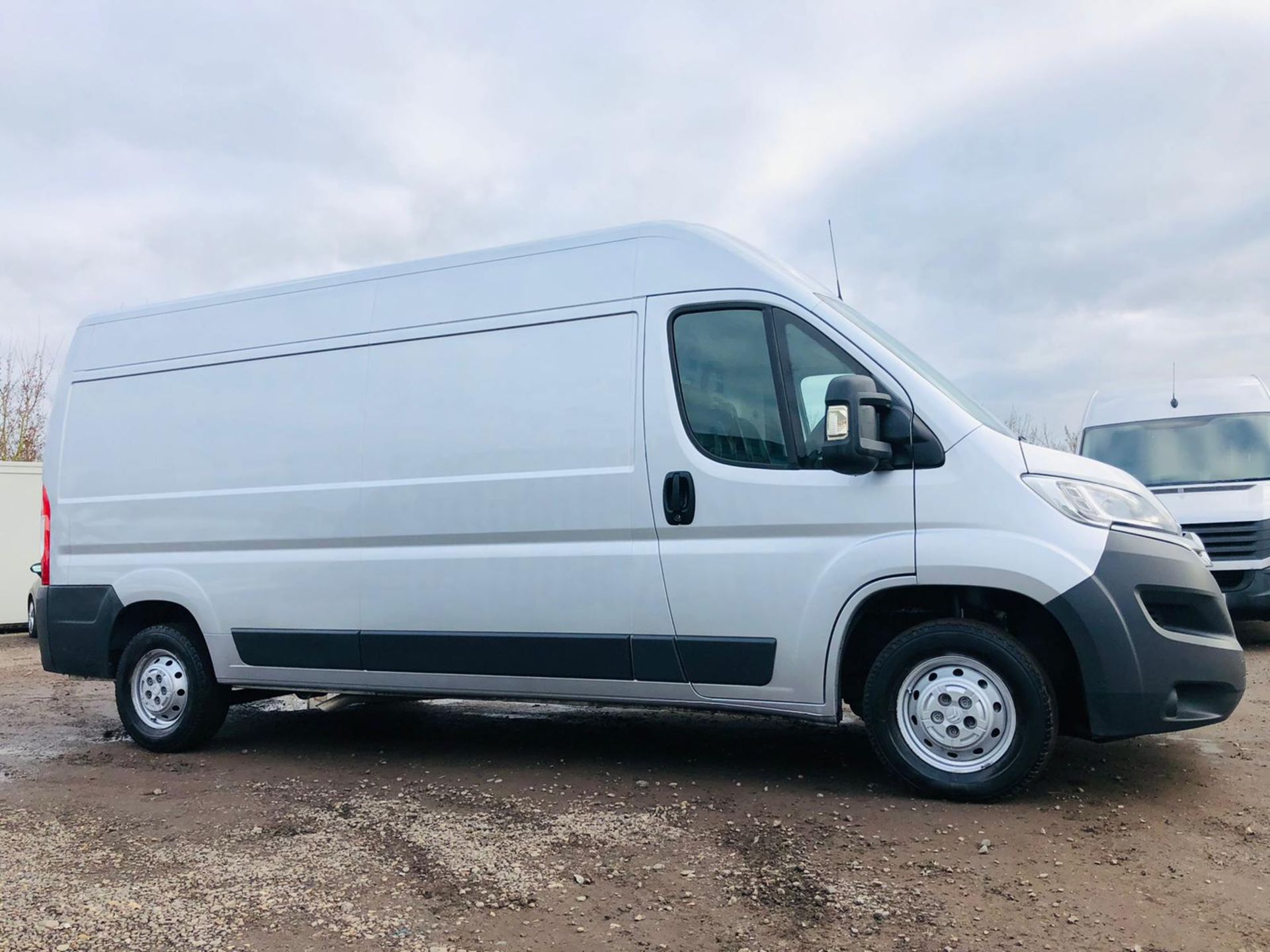 ** ON SALE ** Citroen Relay 2.0 Blue HDI Enterprise L3 H2 2017 '67 Reg' Air Con - Euro 6B - - Image 9 of 35