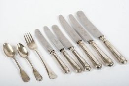 Restbesteck (9 Teile)Silber bestehend aus 6 Messern mit Augsburger Faden, Gabel (Fischbesteck) und 2