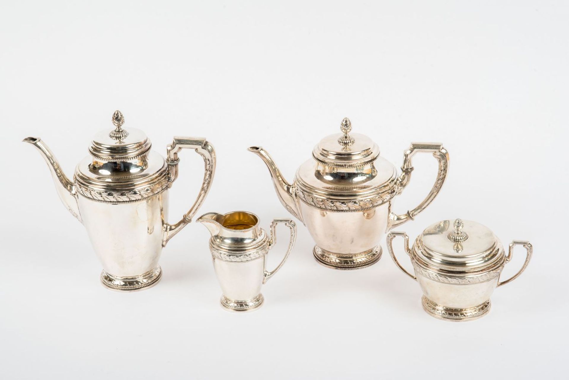 4-teilig. Kaffee-Teeservice, Wilhelm Binder Gmünd800er Silber, Zuckerdose und Sahnekanne innen - Bild 2 aus 3