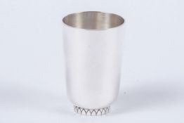 Becher, Entw.: Sigvard Bernadotte (1907-2002)Sterling-Silber. Herst.: Georg Jensen, Kopenhagen