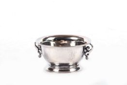 Kleine Schale830 er Silber, Entw.: Johan Rohde, Herst.: Georg Jensen, Kopenhagen 1918. H.: 4,3 cm,