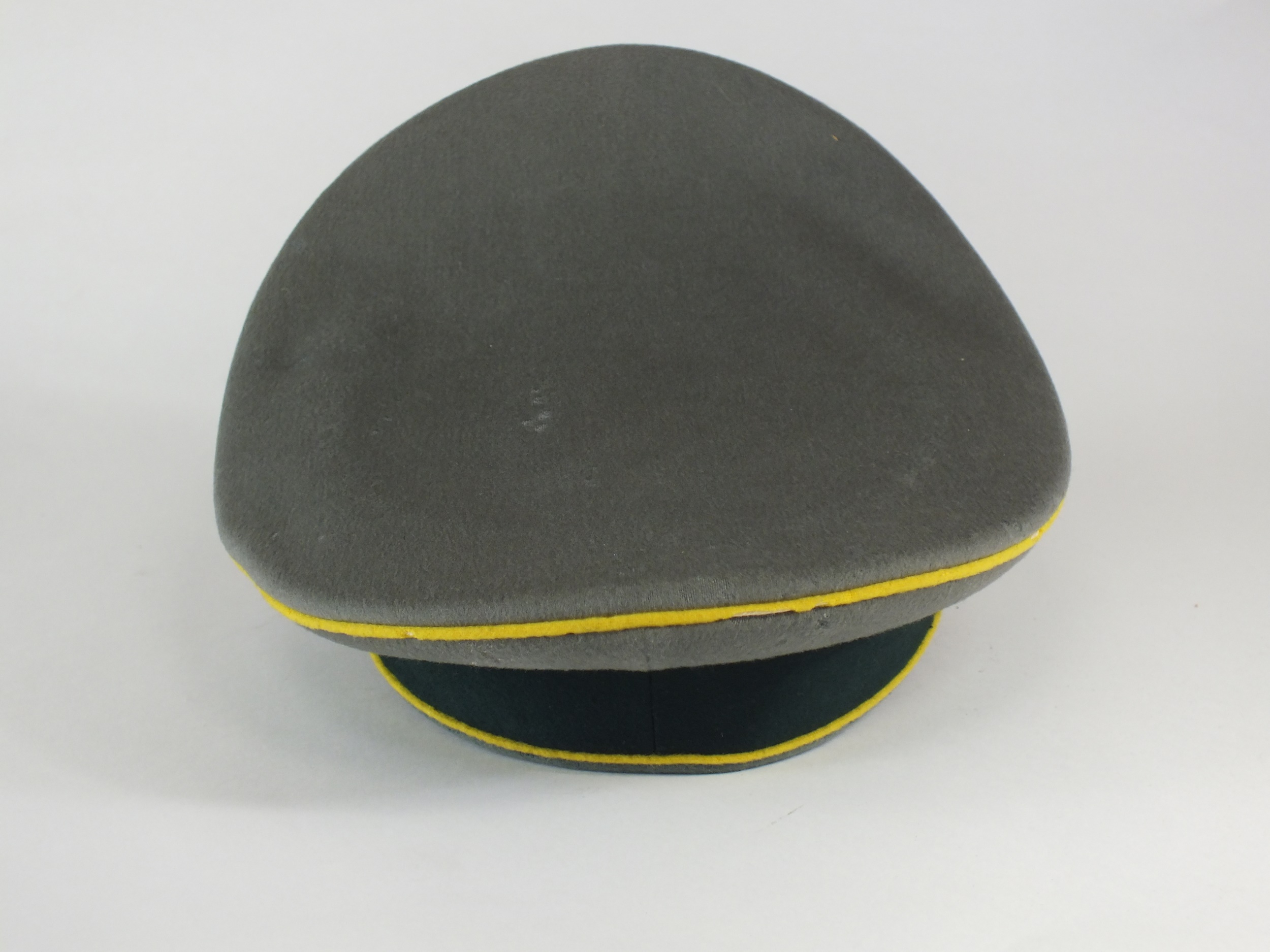 A German Second World War Heer (Army) Signal Officer's visor cap - Image 6 of 7