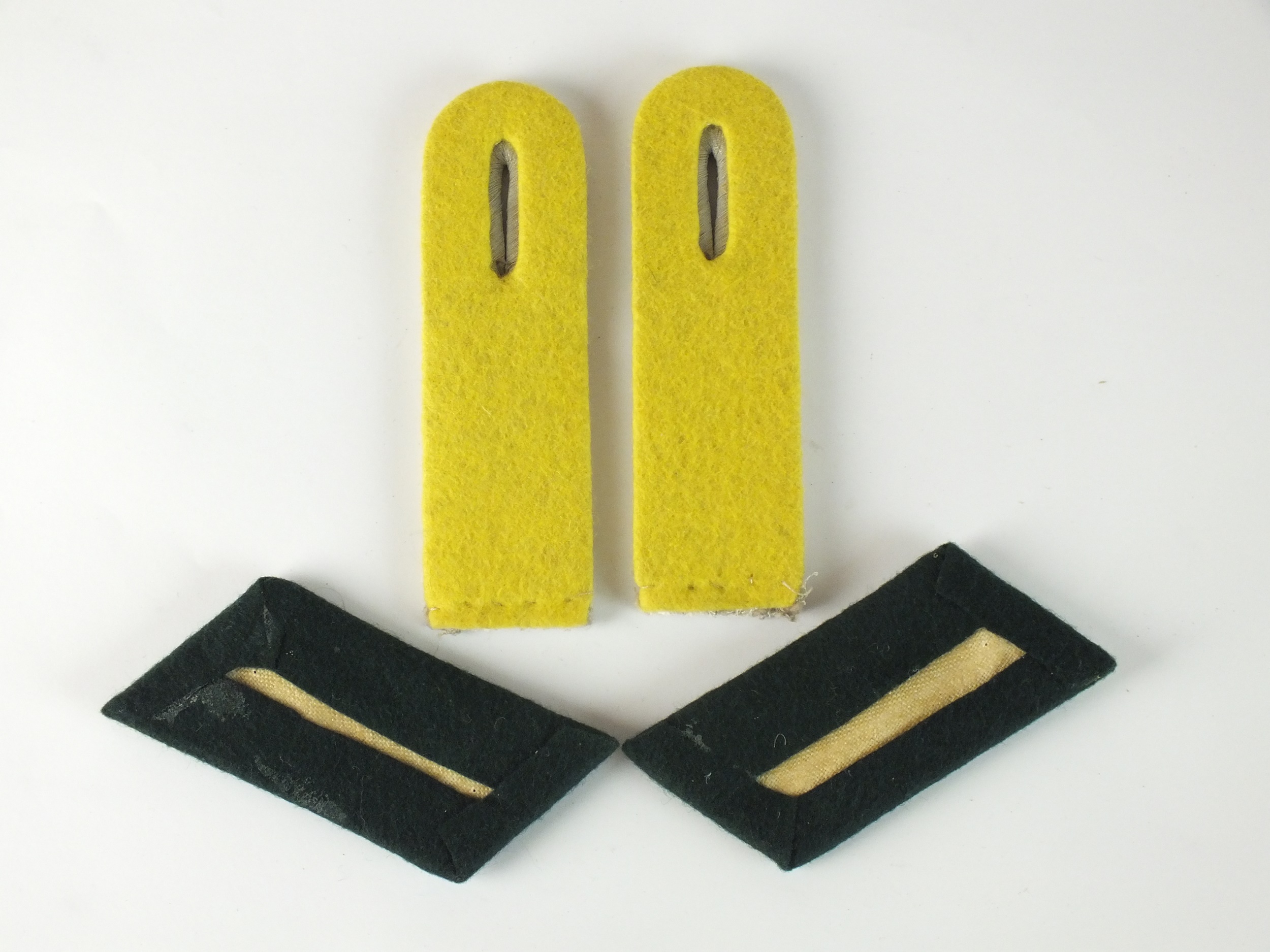 Set of German Third Reich Signals collar tabs and shoulder boards - Image 2 of 2