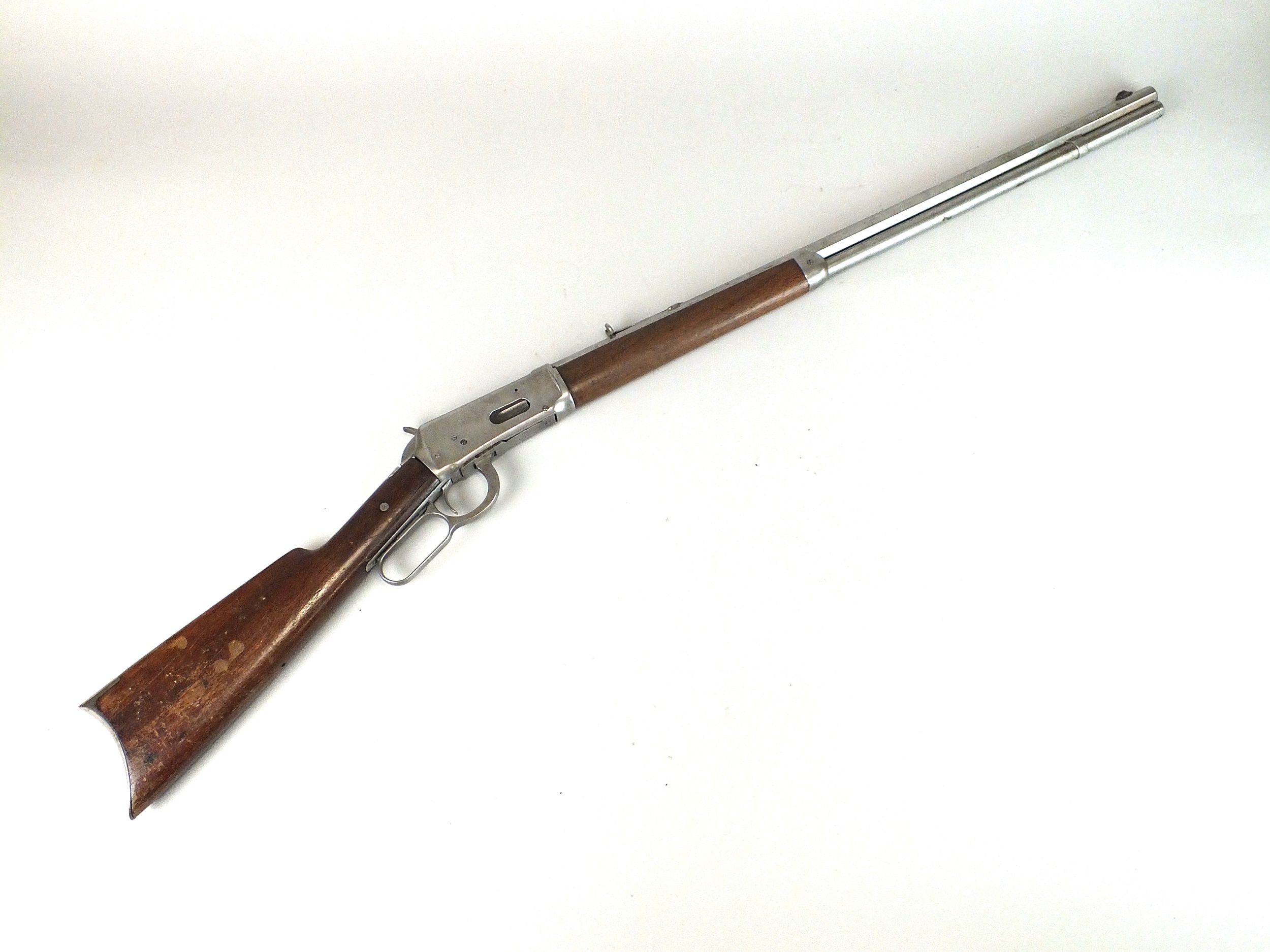 A Winchester Model 1894 .30/.30 (WCF) lever-action rifle, circa 1895/96 - Image 2 of 5
