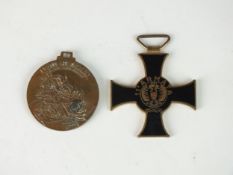 Two Italian WW2 medals