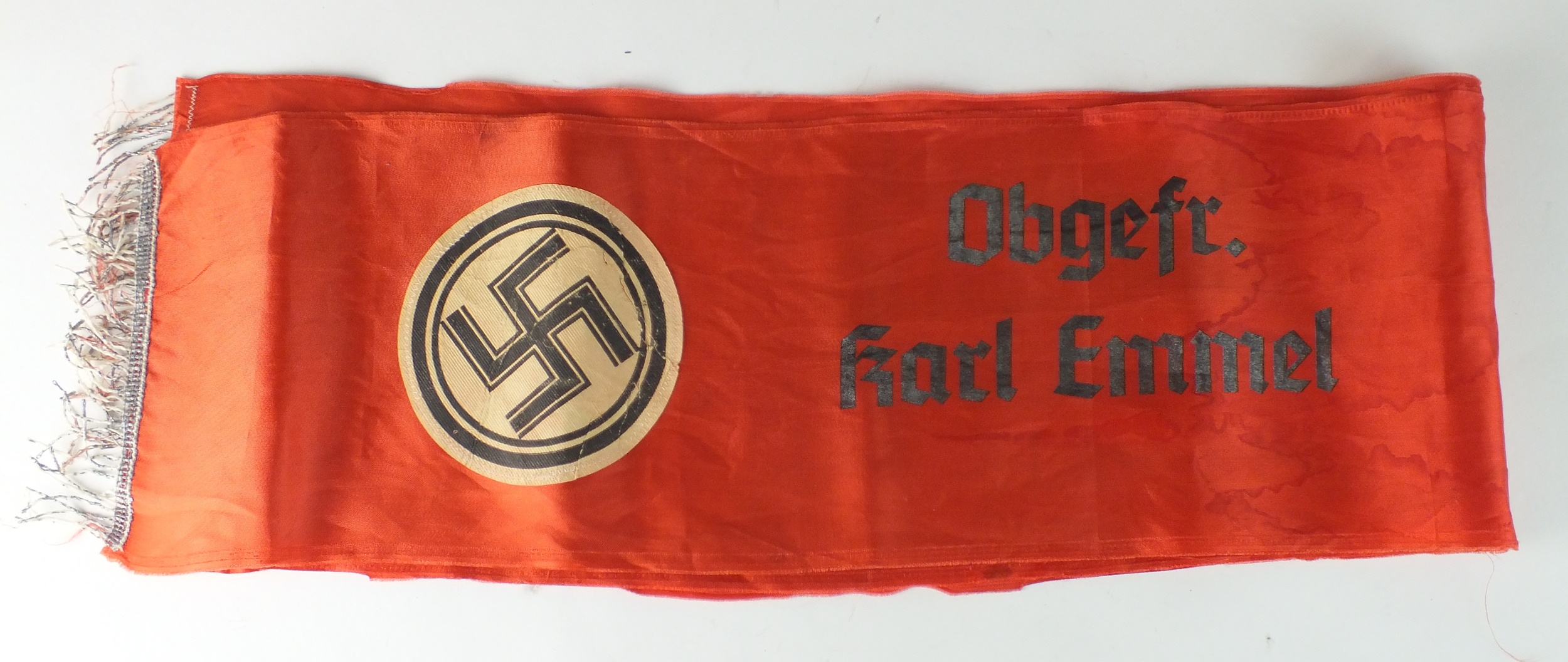 A German Third Reich silk funeral sash of rectangular form with tasselled ends, with silver leaf - Image 2 of 2