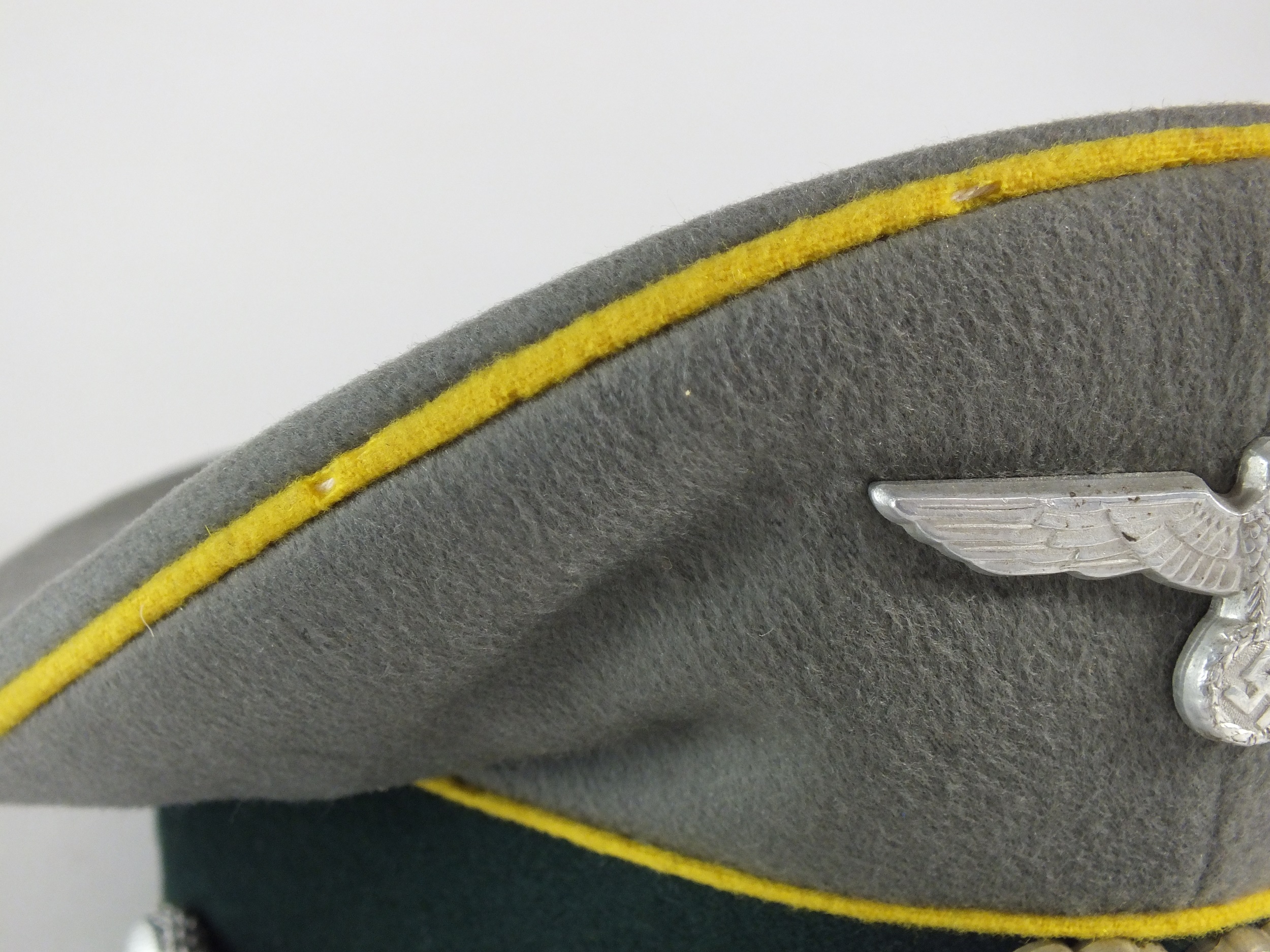 A German Second World War Heer (Army) Signal Officer's visor cap - Image 5 of 7