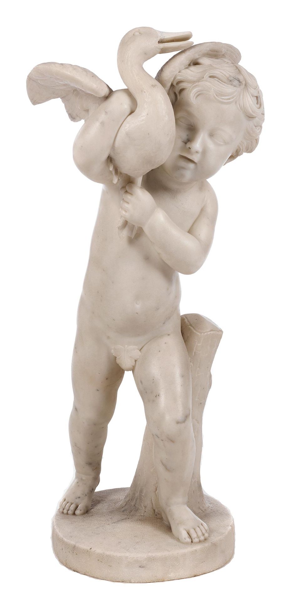 Marmorfigur eines Knäbleins mit geschultertem Schwan