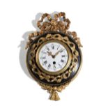 Wanduhr im Louis XVI-Stil