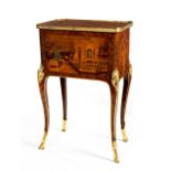 Hochfeiner Louis XV-table d'appoint