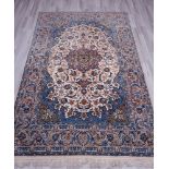 Teppich, Nain, Persien, Korkwolle mit Seide auf Baumwolle