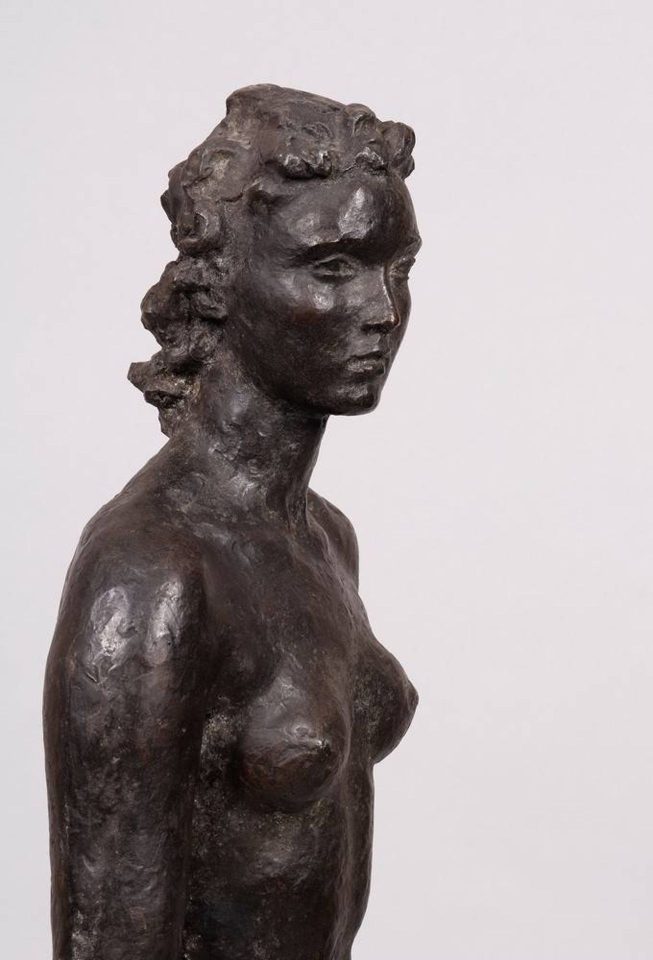 Georg Kolbe (1877, Waldheim, Sachsen - 1947, Berlin), Skulptur "Jugend" - Bild 9 aus 18