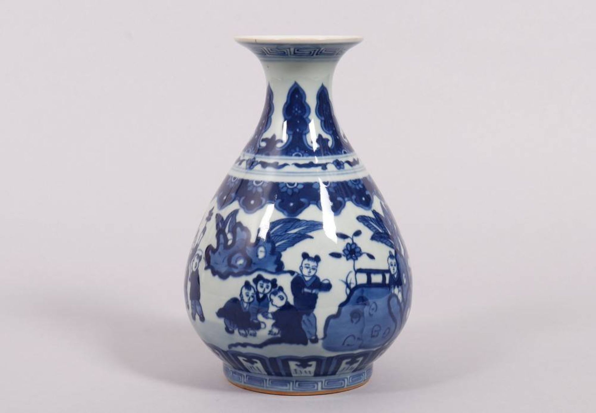 Vase, China, wohl Republik-Zeit  - Bild 3 aus 5