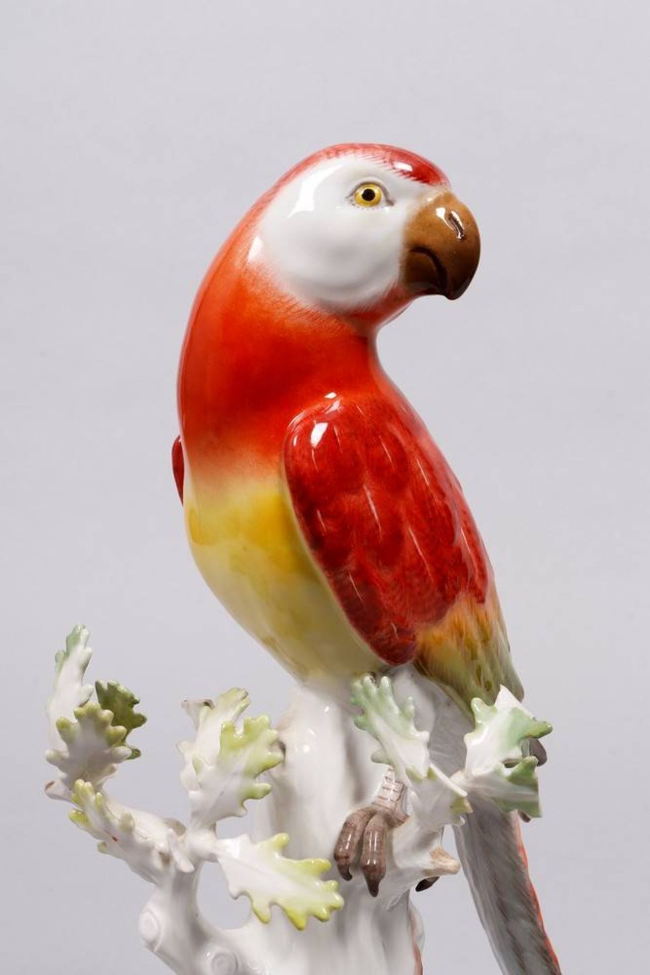 Parrot on tree trunk, Meissen, after 1934 - Image 2 of 4