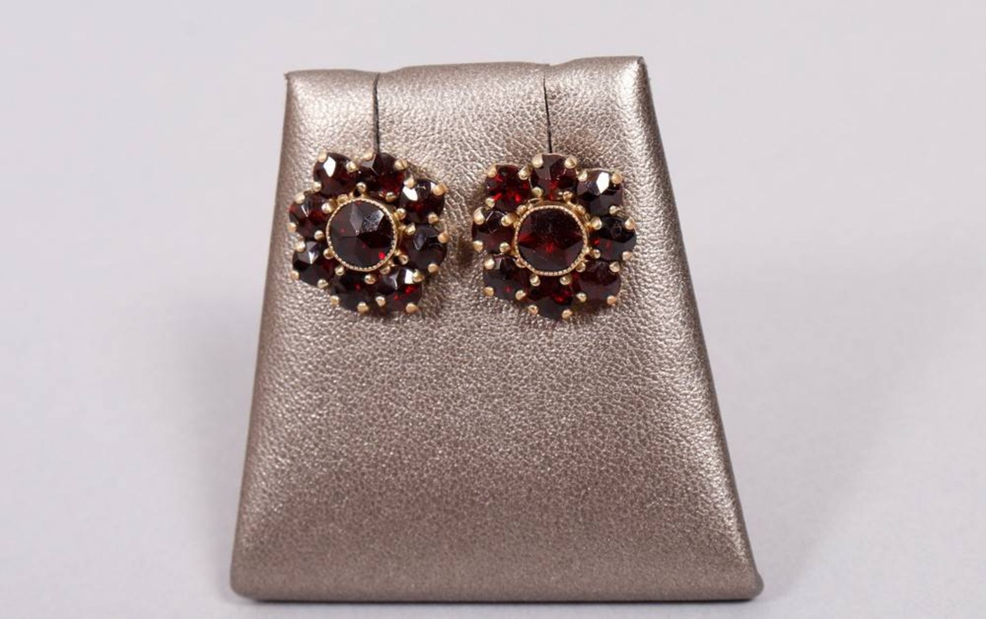 Mixed lot of garnet jewelry, partly gold - Image 5 of 6