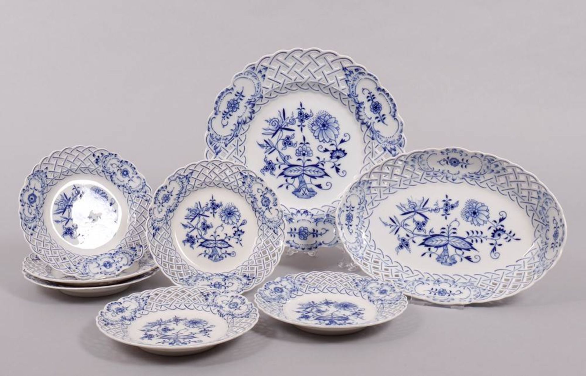 Mocha service for 6 persons, Meissen, shape "Neuer Ausschnitt", decor "Zwiebelmuster",  - Image 4 of 10