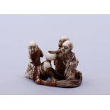 Netsuke, Japan, Meiji-Zeit, Elfenbein, Gruppe von 4 Mönchen mit großem Besen