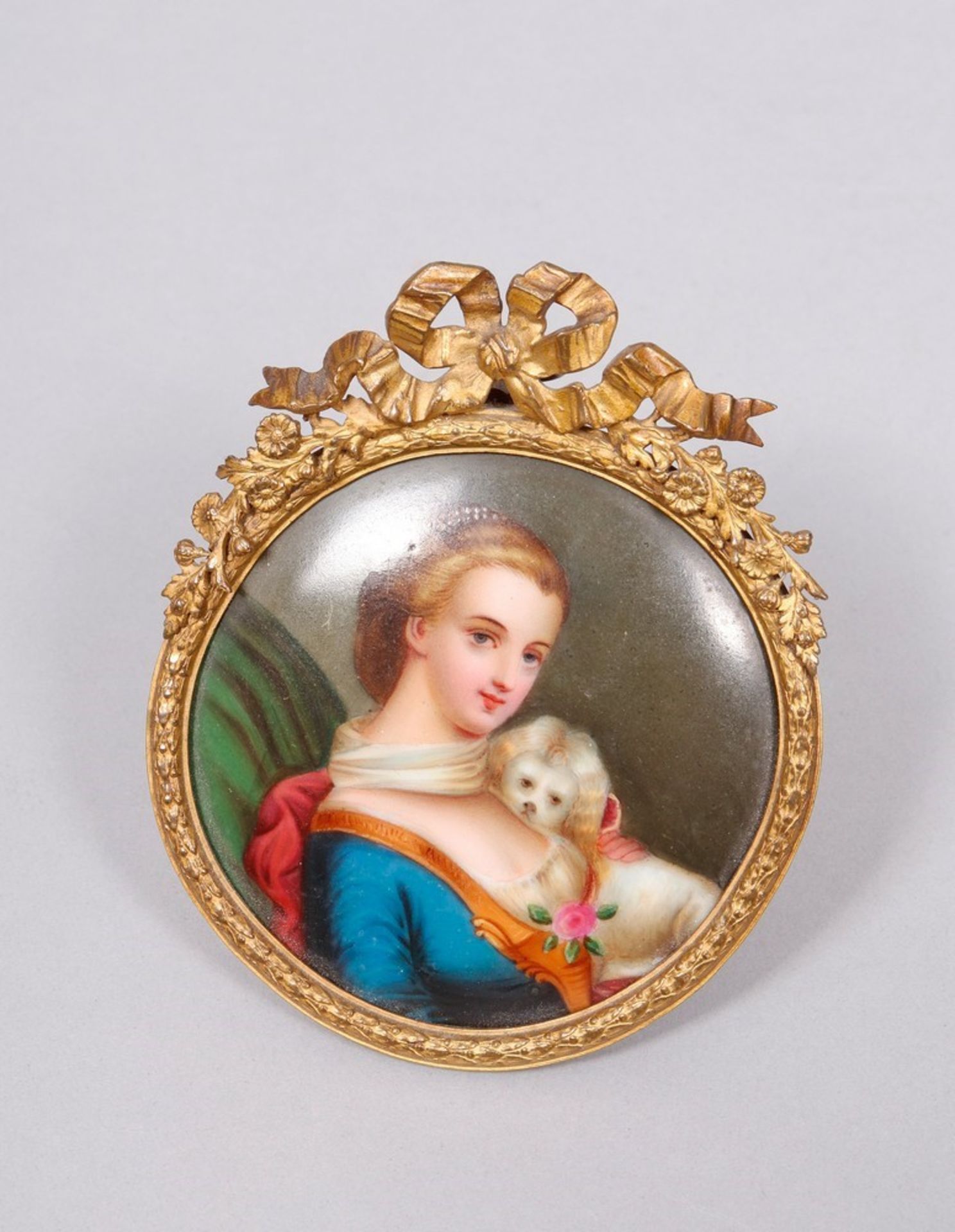 Miniature, poss. France, 19th C., porcelain, painted in colours 
