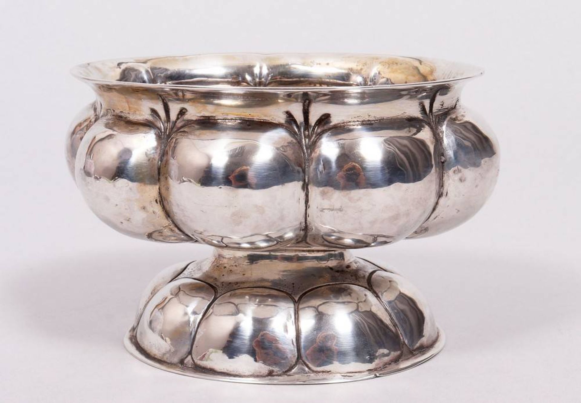 Small foot bowl, 800 silver, Christoph Widmann, Pforzheim, early 20th C.