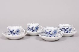4 cups and saucers, Meissen, c. 1900