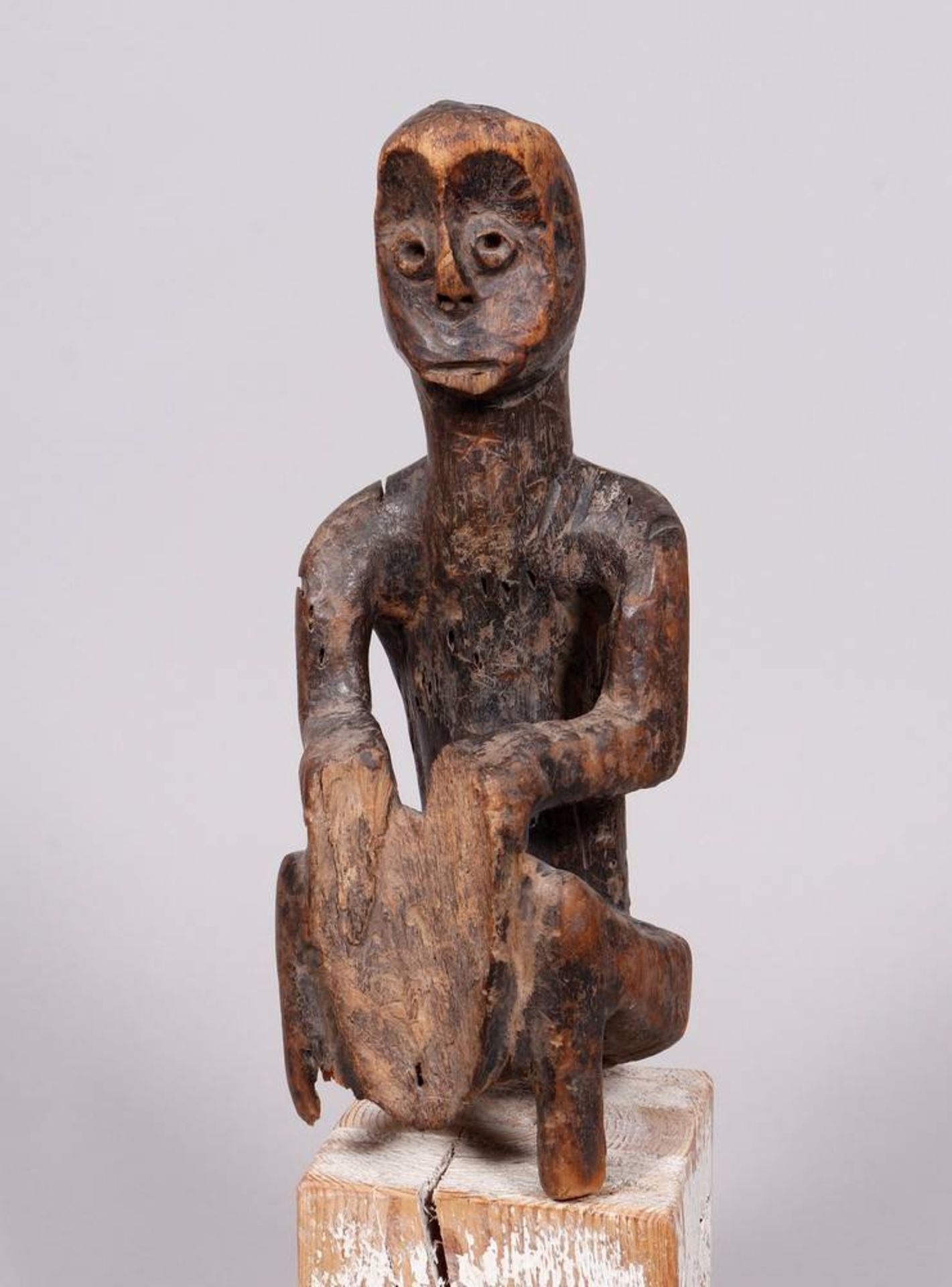 Carved figure (fragment), probably Rega / Warega, Congo - Image 2 of 6