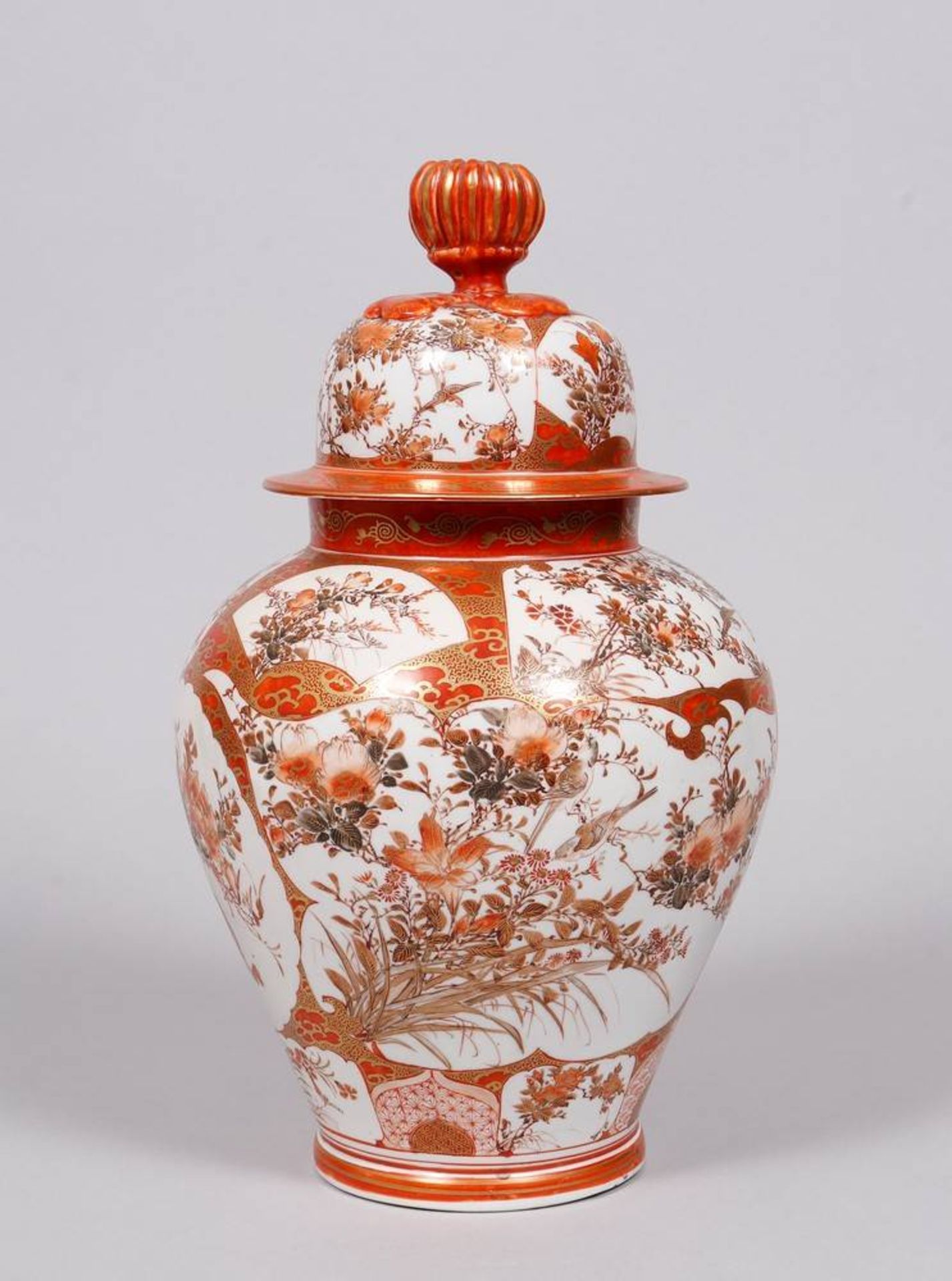 Kutani-vase with lid, Japan, Meiji period - Image 3 of 7