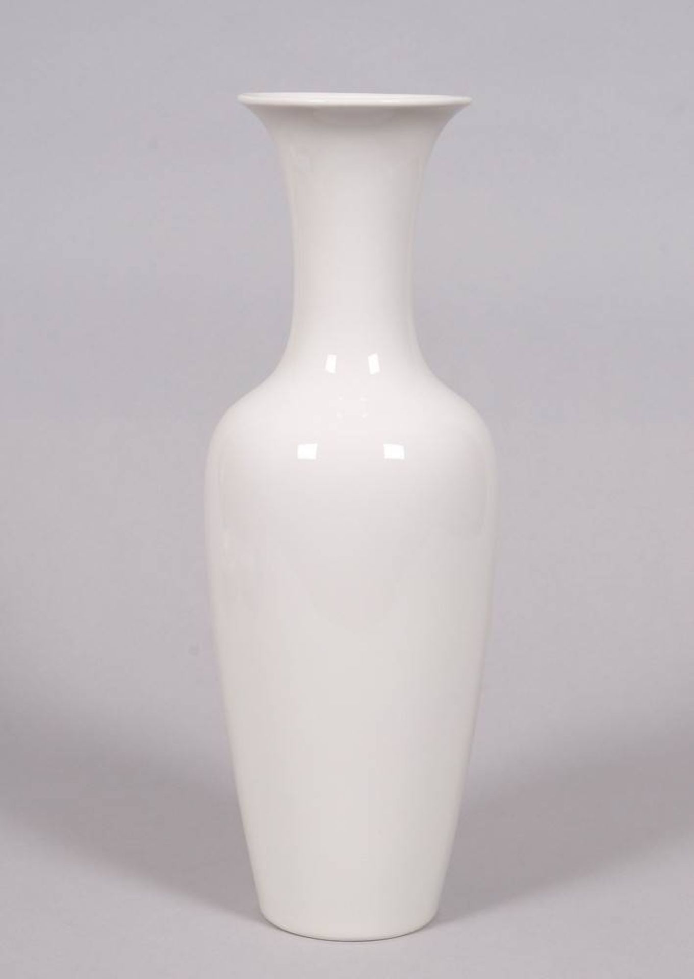 Large vase, KPM-Berlin, model "Asia", design Johannes Henke, 1975, manufactured last quater 20th C.