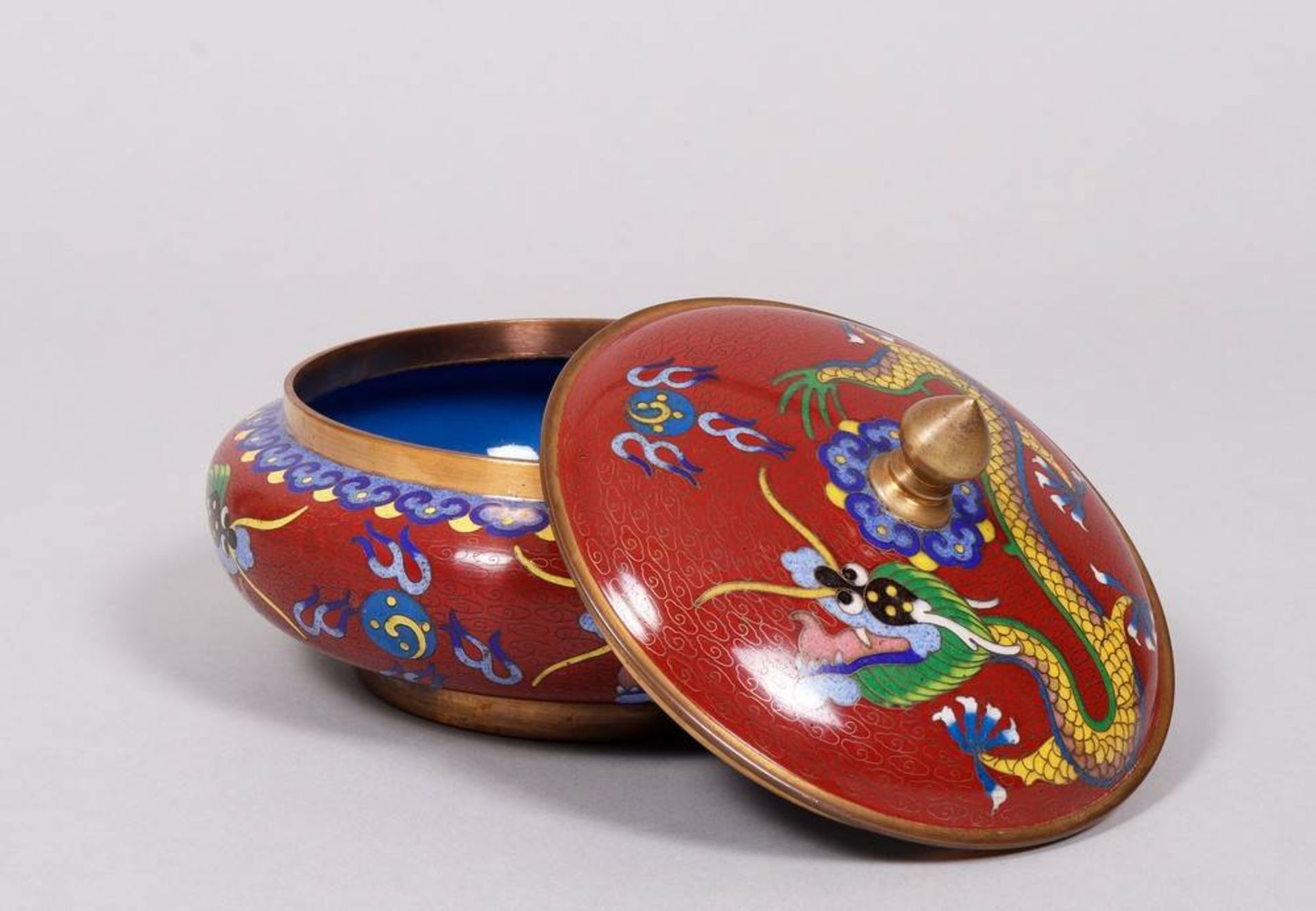 Cloisonné lidded jar, China, probably Republic Period - Image 2 of 6