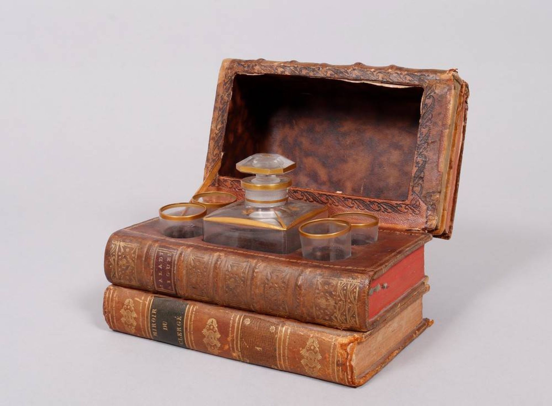 Small book-shaped box, France, 19th C.