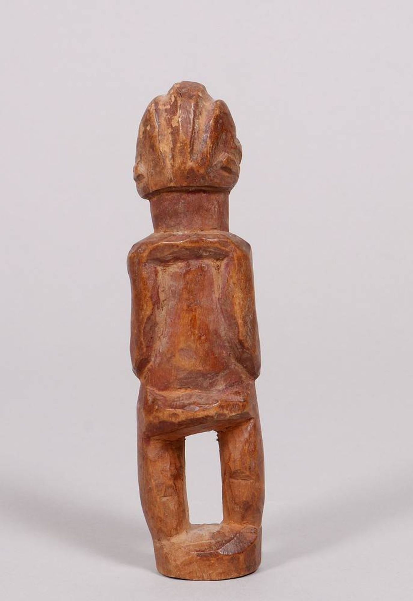 Small carved figure, probably Lobi, Burkina Faso - Image 3 of 4