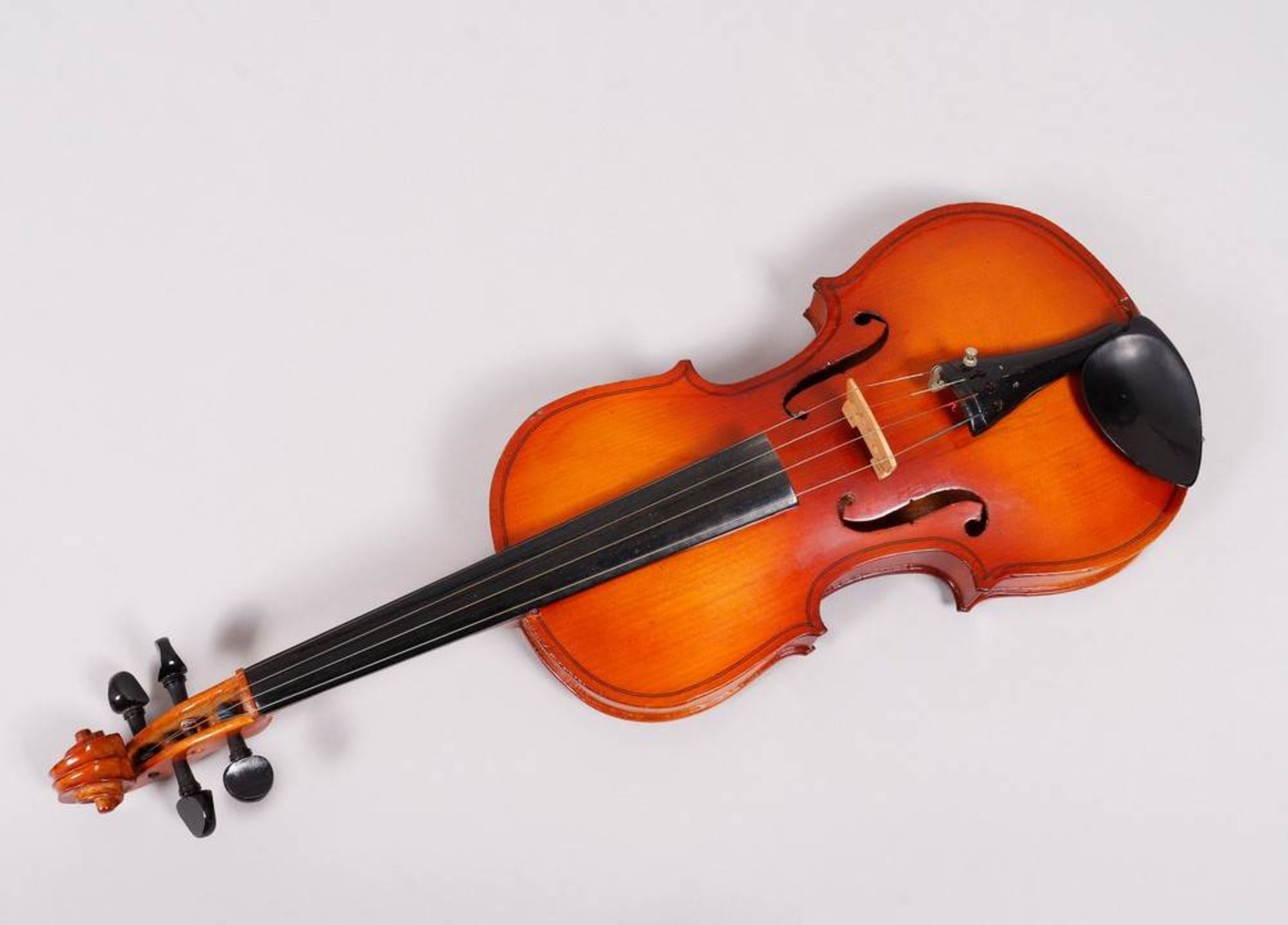 Violin in a case, unknown manufacturer, 20th C. - Image 2 of 5