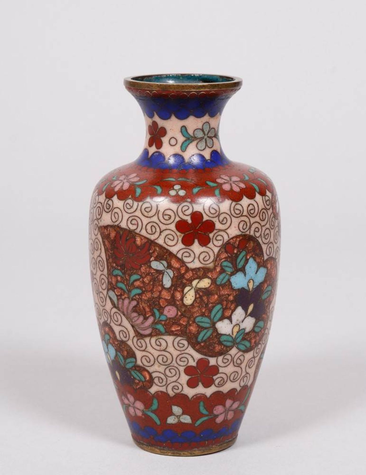 Small cloisonne vase, China, Qing period - Image 2 of 5