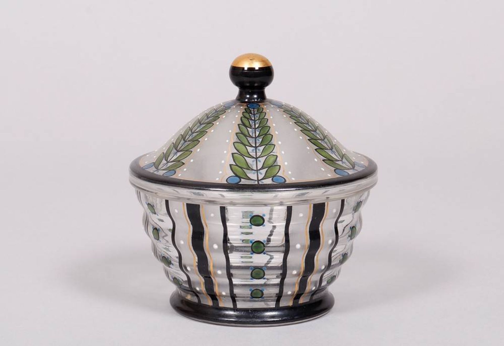 Art Nouveau lidded box, probably Oertel & Co./Fachschule Steinschönau, c. 1910/20