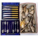 A collection of silver plated flat wares including cased flat wares