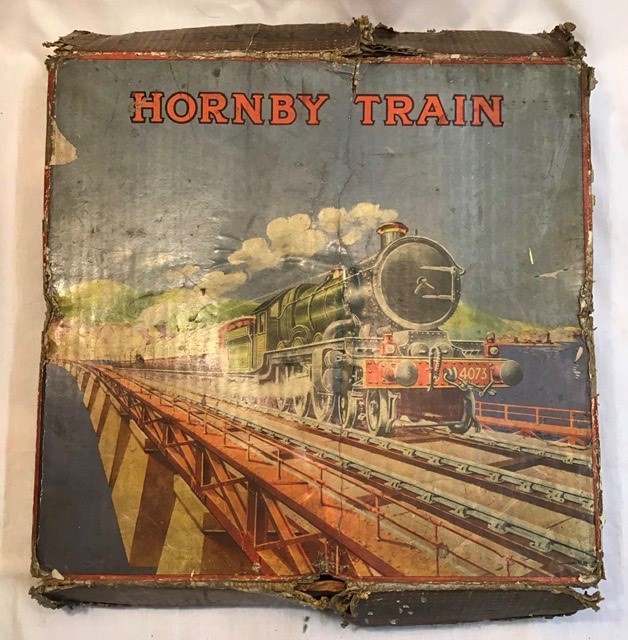 Hornby: A boxed Hornby O gauge clockwork no.2 mixed goods train set. C1930.  L.M.S. 4-4-2 locomotive
