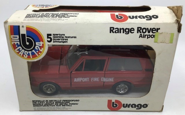 Diecast: A boxed Burago 1:24 scale Fiat 50 NC Antincendio 1509, Range Rover Airport Fire Engine - Image 4 of 5