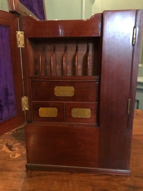 A Victorian Savory & Moore of New Bond St flame mahogany apothecary box, hinged cover opening to a - Image 5 of 5